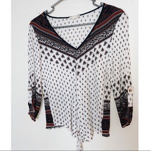 Kall Half Sleeve Tie Knot V-neck Top Size M